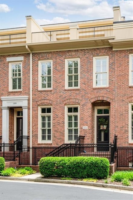 1211 Riverscall Ln, Atlanta, GA 30339