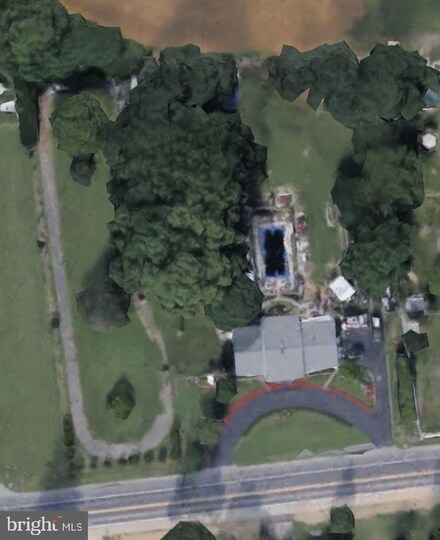 9851 Canterbury Rd, Felton, DE 19943