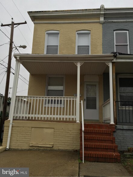 1527 Popland St, Curtis Bay, MD 21226