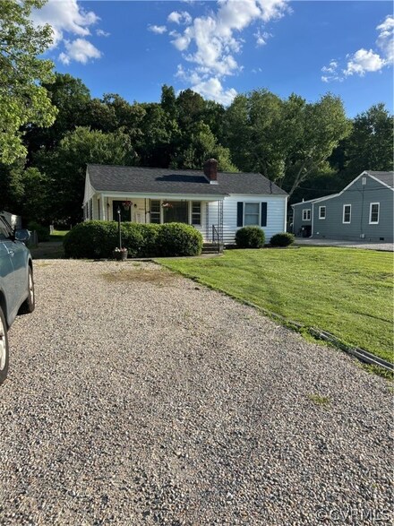 3007 Piedmont Ave, South Chesterfield, VA 23834