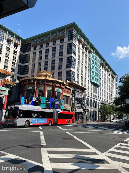 777 7th St NW Unit 803, Washington, DC 20001