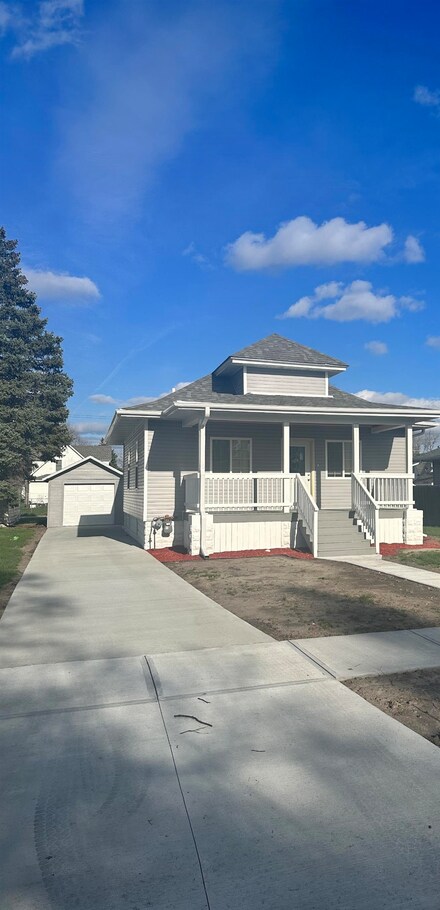 1105 S 3rd St, Norfolk, NE 68701