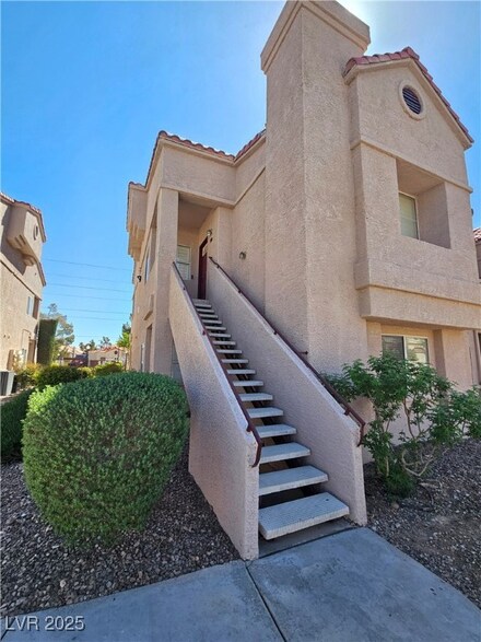 5225 W Reno Ave Unit 210, Las Vegas, NV 89118
