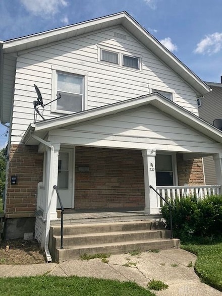 222 Illinois Ave, Dayton, OH 45410