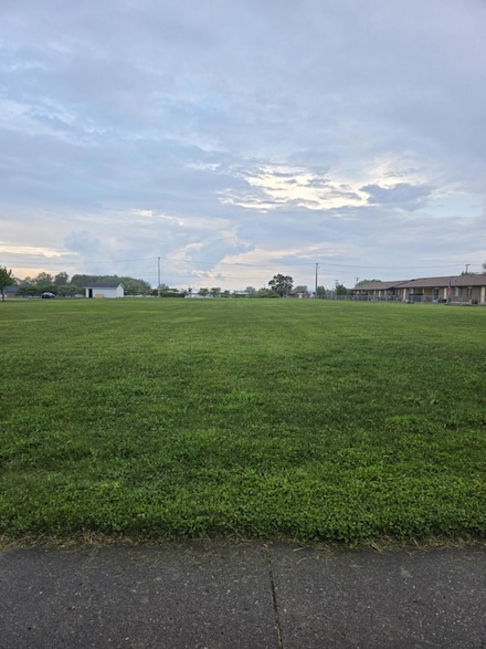 1303 Nagel St, Saint Marys, OH 45885