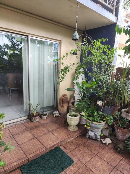 4301 NW South Tamiami Dr Unit 111, Miami, FL 33126