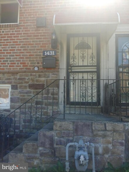 1431 Forrester Ave, Sharon Hill, PA 19079