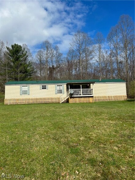 66845 Pisgah Rd, Quaker City, OH 43773