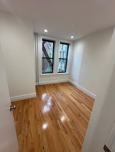 493 7th Ave Unit 3R, New York, NY 11215