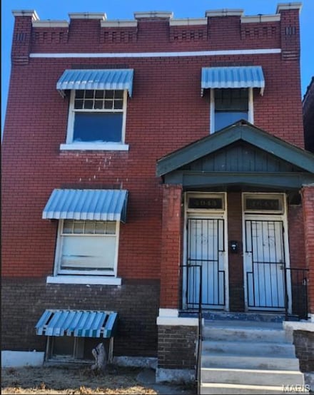 4043 Palm St, Saint Louis, MO 63107