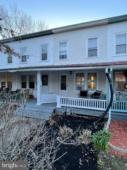 318 Center St, Kennett Square, PA 19348