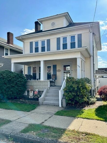 1715 Third St, Moundsville, WV 26041