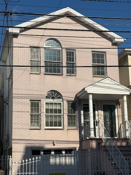 167 Garfield Ave Unit 1, Jersey City, NJ 07305