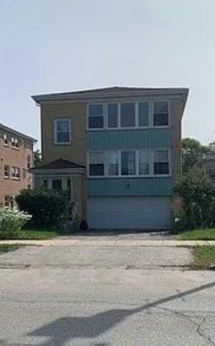 3341 W Pratt Ave Unit 2, Lincolnwood, IL 60712
