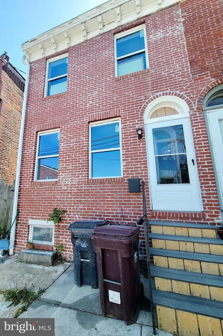 210 E 14th St, Wilmington, DE 19801