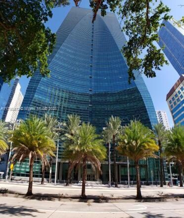1395 Brickell Ave Unit 3201, Miami, FL 33131