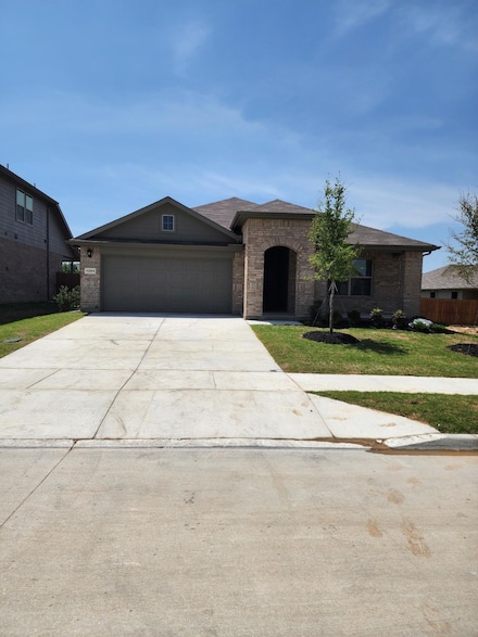 1204 Tierra Blanca Dr, Fort Worth, TX 76247