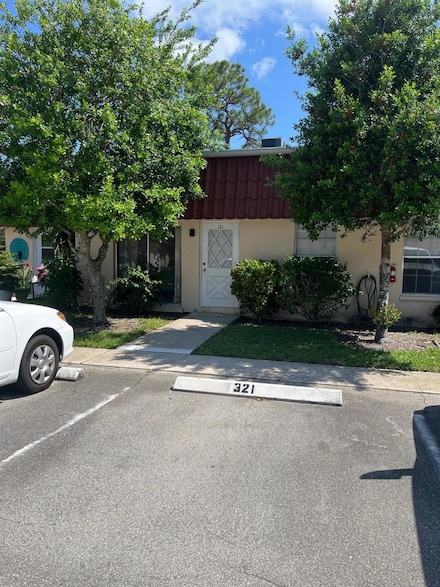 321 Cape Cod Cir, Lake Worth, FL 33467