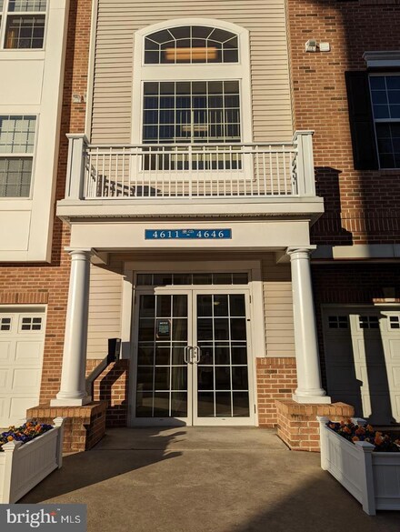 4632 Derby Ct, Cherry Hill, NJ 08002