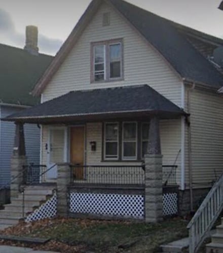 2355 N 20th St, Milwaukee, WI 53206