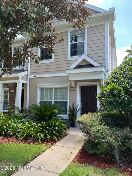 6818 Arching Branch Cir, Jacksonville, FL 32258