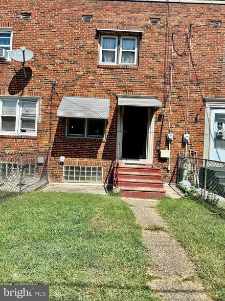 280 N 33rd St, Camden, NJ 08105