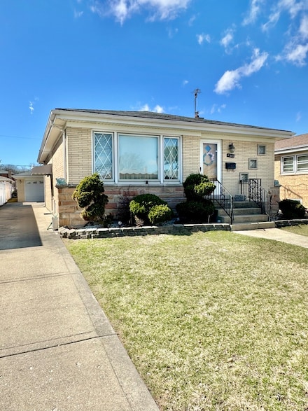 4848 N Knight Ave, Norridge, IL 60706