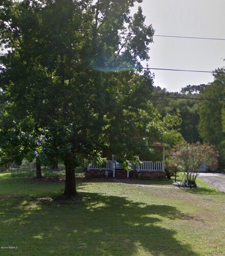 127 Stanley Rd, Beaufort, SC 29906