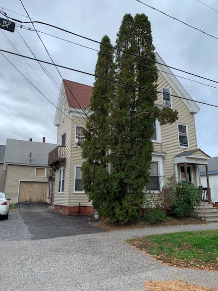 151 Pleasant St, Auburn, ME 04210
