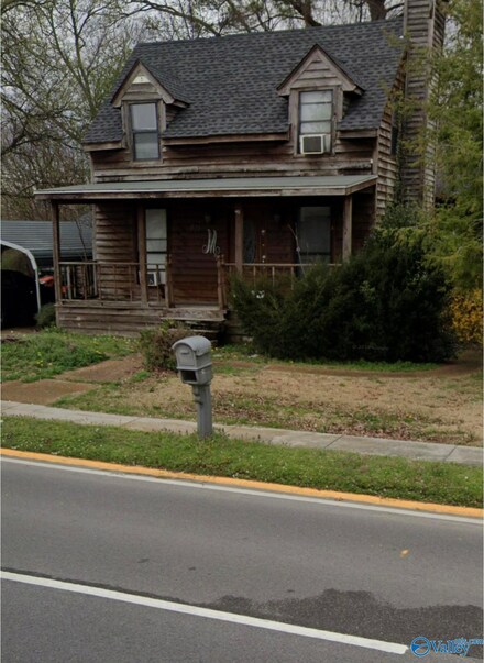 411 S Broad St, Albertville, AL 35950