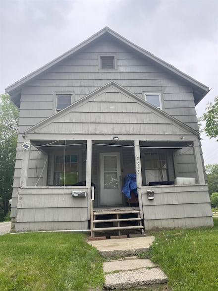 2663 W Court St, Flint, MI 48503