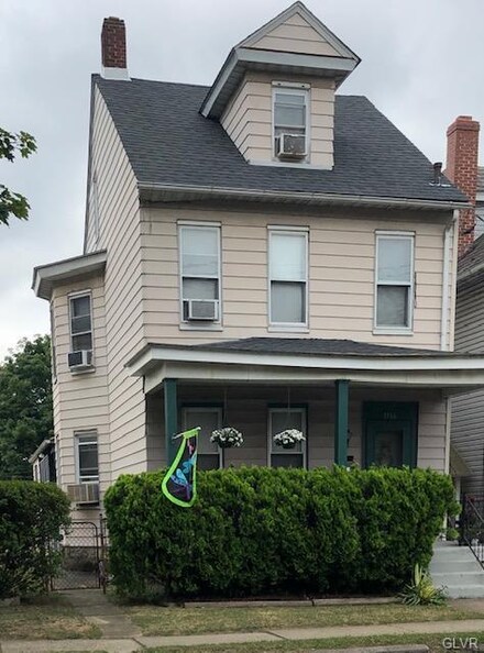 1916 Freemansburg Ave, Easton, PA 18042