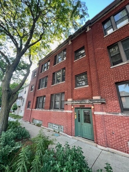 1214 W Early Ave Unit 3W, Chicago, IL 60660