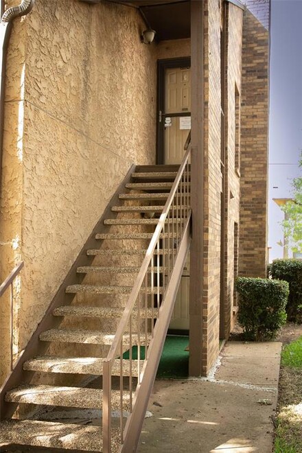 1201 Calico Ln Unit 2024, Arlington, TX 76011