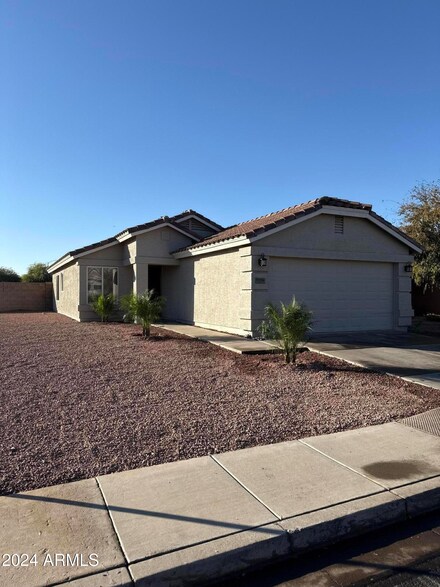 11705 W Paradise Dr, El Mirage, AZ 85335