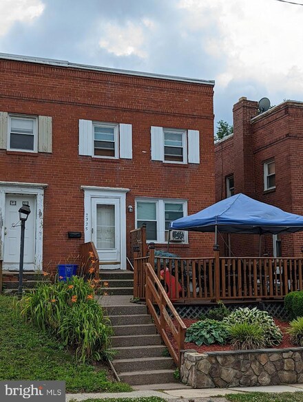 2325 Kensington St, Harrisburg, PA 17104