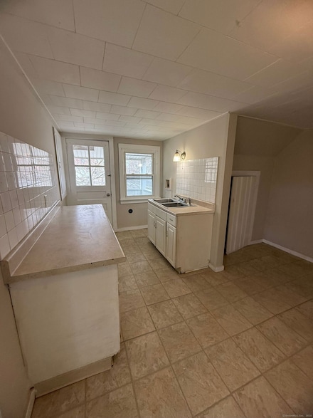 15 Union St Unit 3, New Britain, CT 06051