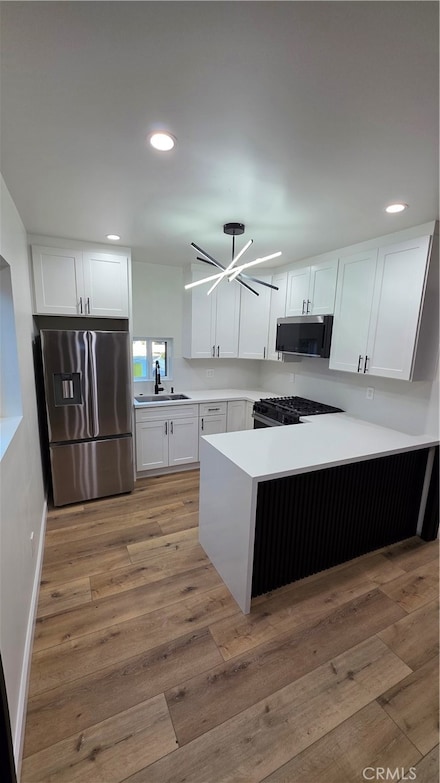 7047 1/2 Nestle Ave, Los Angeles, CA 91335