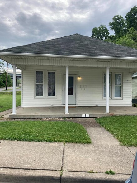 5 Overbook Ave, Wheeling, WV 26003
