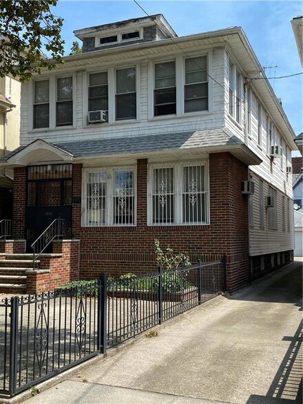 1915 E 19 St, Brooklyn, NY 11229