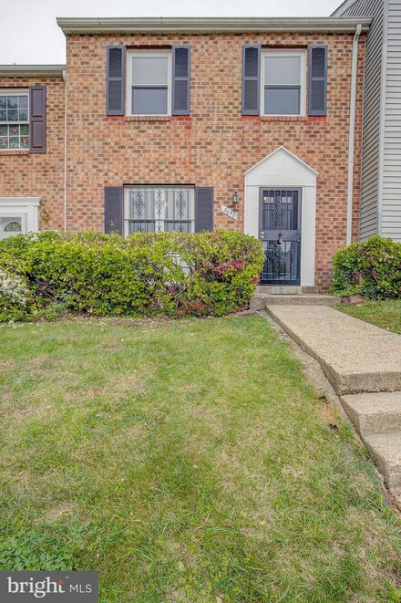 2050 N Anvil Ln, Temple Hills, MD 20748