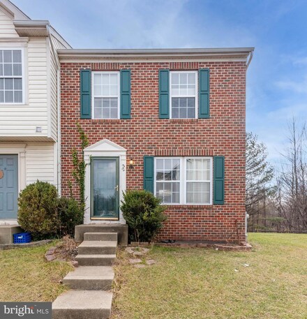 32 Tamers Ct, Windsor Mill, MD 21244