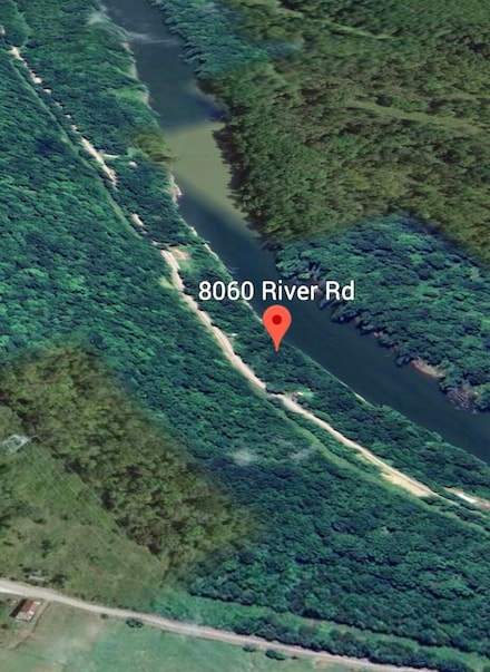 8060 River Rd, Campbellsburg, KY 40011