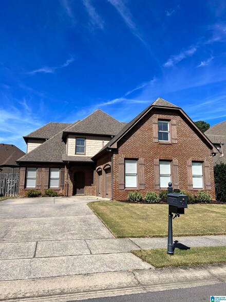 2259 Chalybe Trail, Birmingham, AL 35226