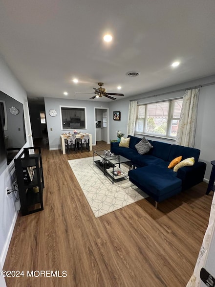 3B Hamilton Ln, Whiting, NJ 08759