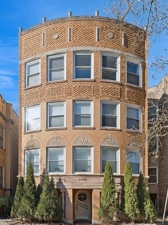 6144 N Washtenaw Ave Unit 1, Chicago, IL 60659