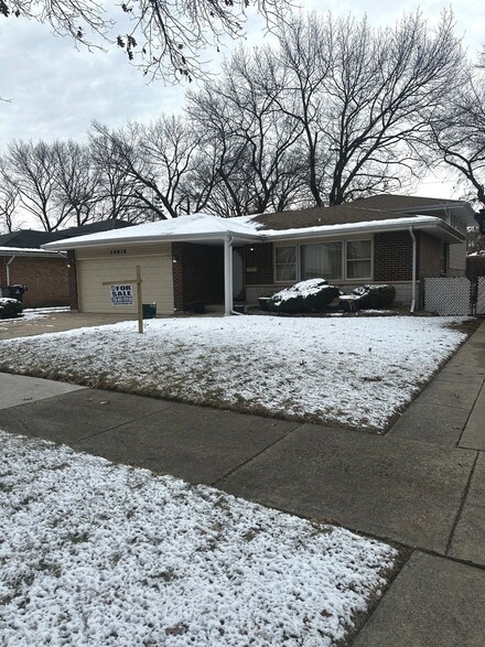 14818 Dobson Ave, Dolton, IL 60419