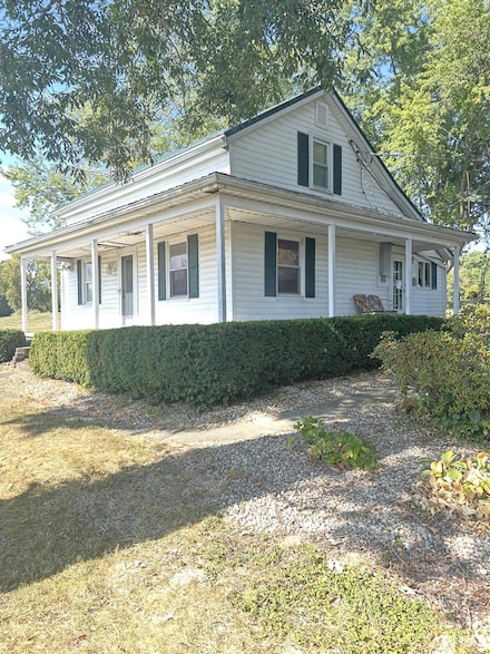 10955 E Prospect Rd, Hillsboro, OH 45133