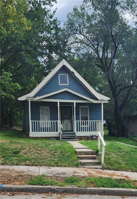 5725 Bales Ave, Kansas City, MO 64130