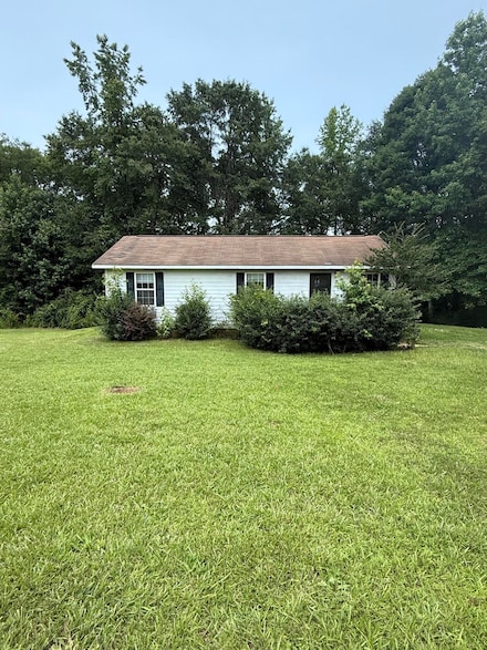 471 Mississippi 365, Burnsville, MS 38833